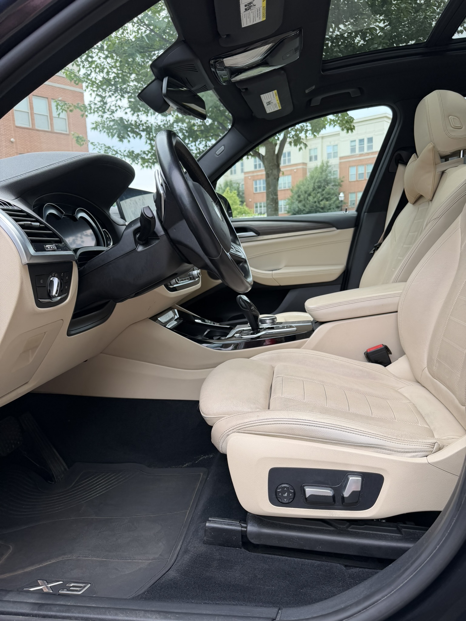 Used 2018 BMW X3 xDrive30i AWD/4WD image 12