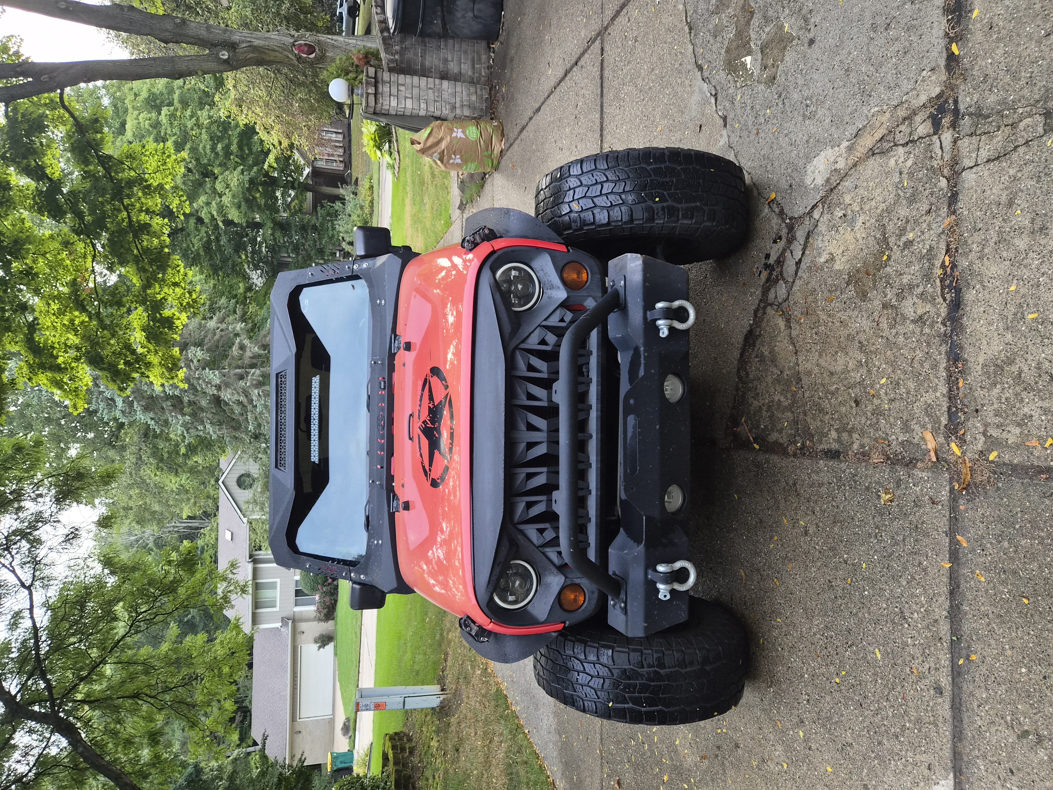 Used 2013 Jeep Wrangler Sport AWD/4WD image 2