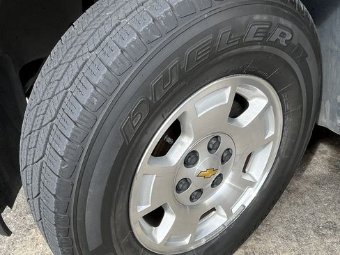 Used 2014 Chevrolet Tahoe LT image 13