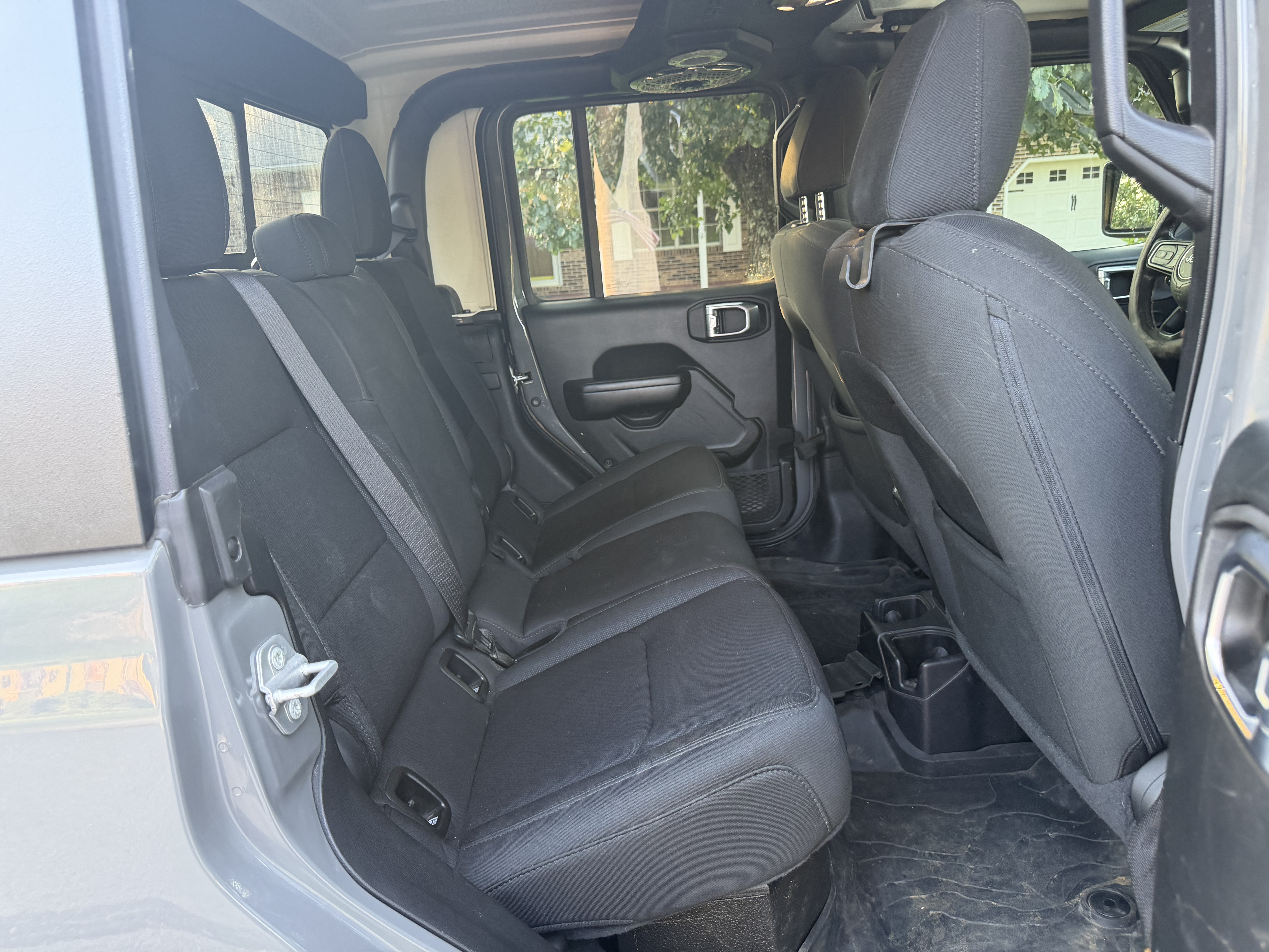 Used 2021 Jeep Gladiator Sport AWD/4WD image 13