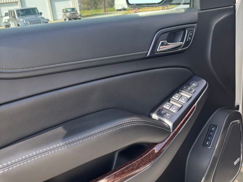 Used 2015 GMC Yukon XL SLT w/ Open Road Package image 15