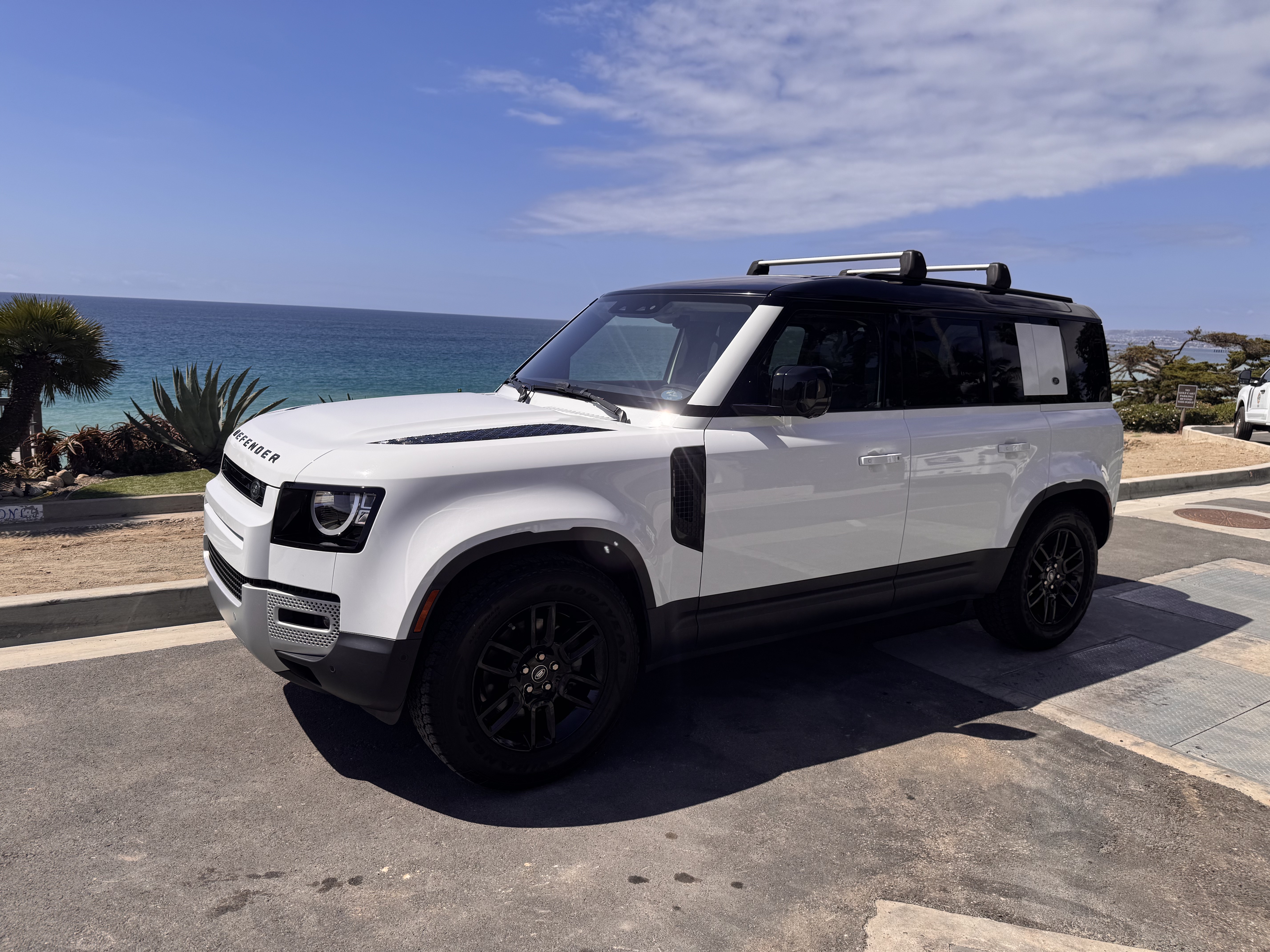 Used 2020 Land Rover Defender 110 S AWD/4WD image 10