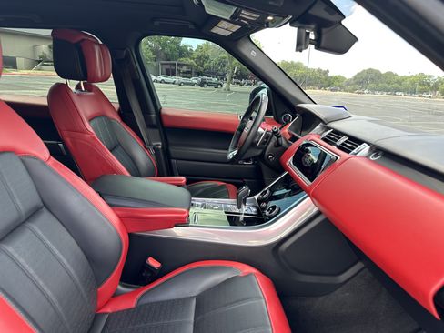 Used 2018 Land Rover Range Rover Sport Autobiography image 12