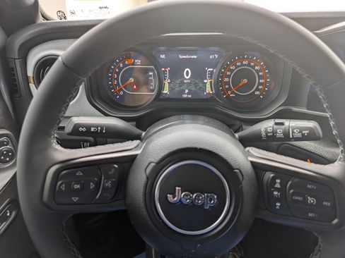 Used 2026 Jeep Wrangler Unlimited Sport image 13