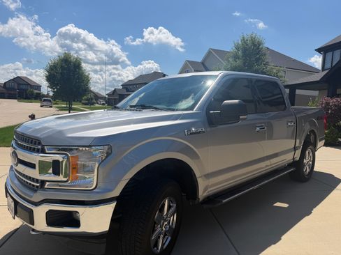 Used 2020 Ford F150 XLT w/ Equipment Group 302A Luxury AWD/4WD image 6