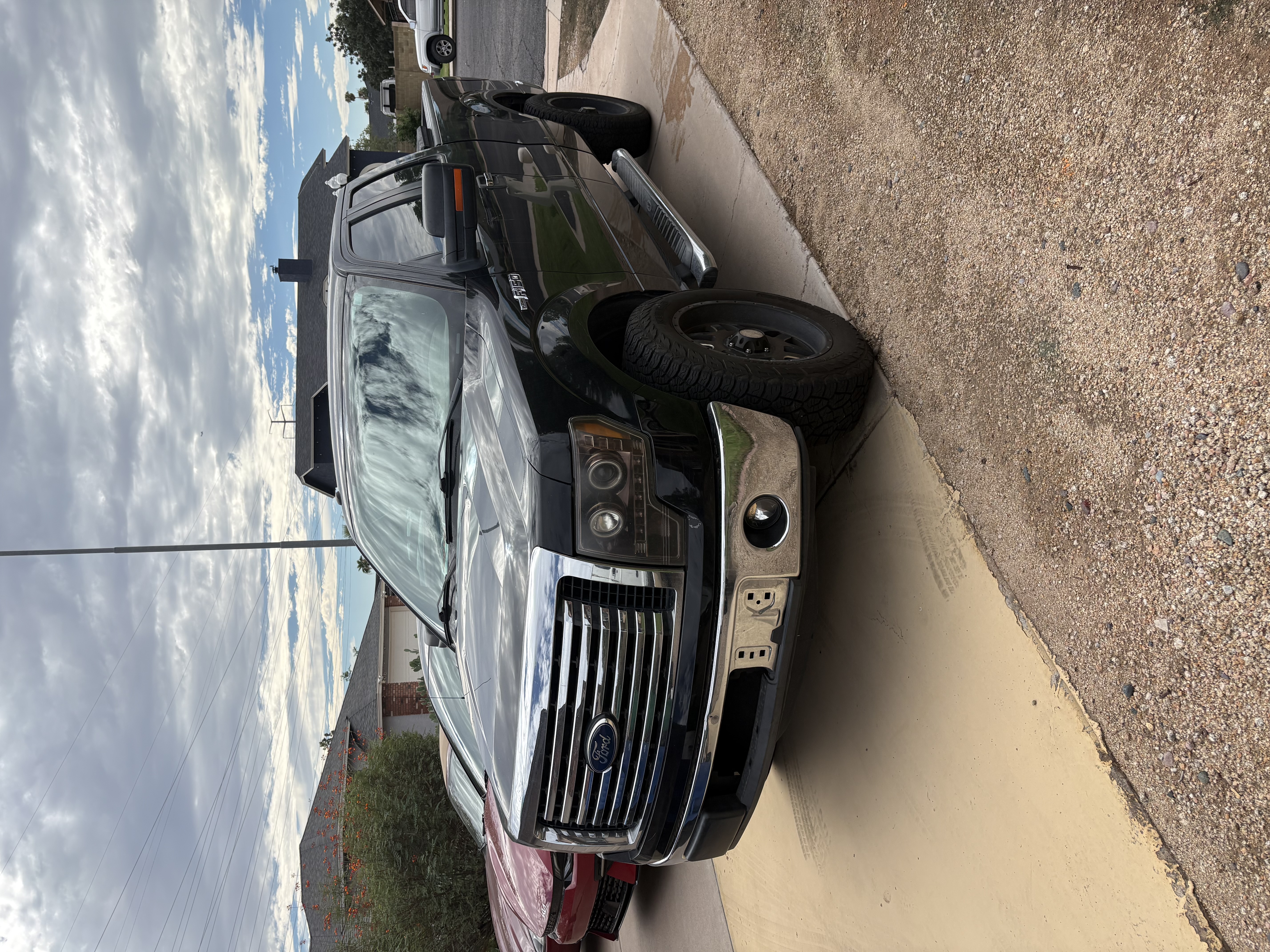 Used 2011 Ford F150 XLT w/ XLT Chrome Pkg RWD image 9