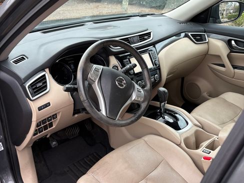 Used 2016 Nissan Rogue SL w/ SL Premium Package image 6