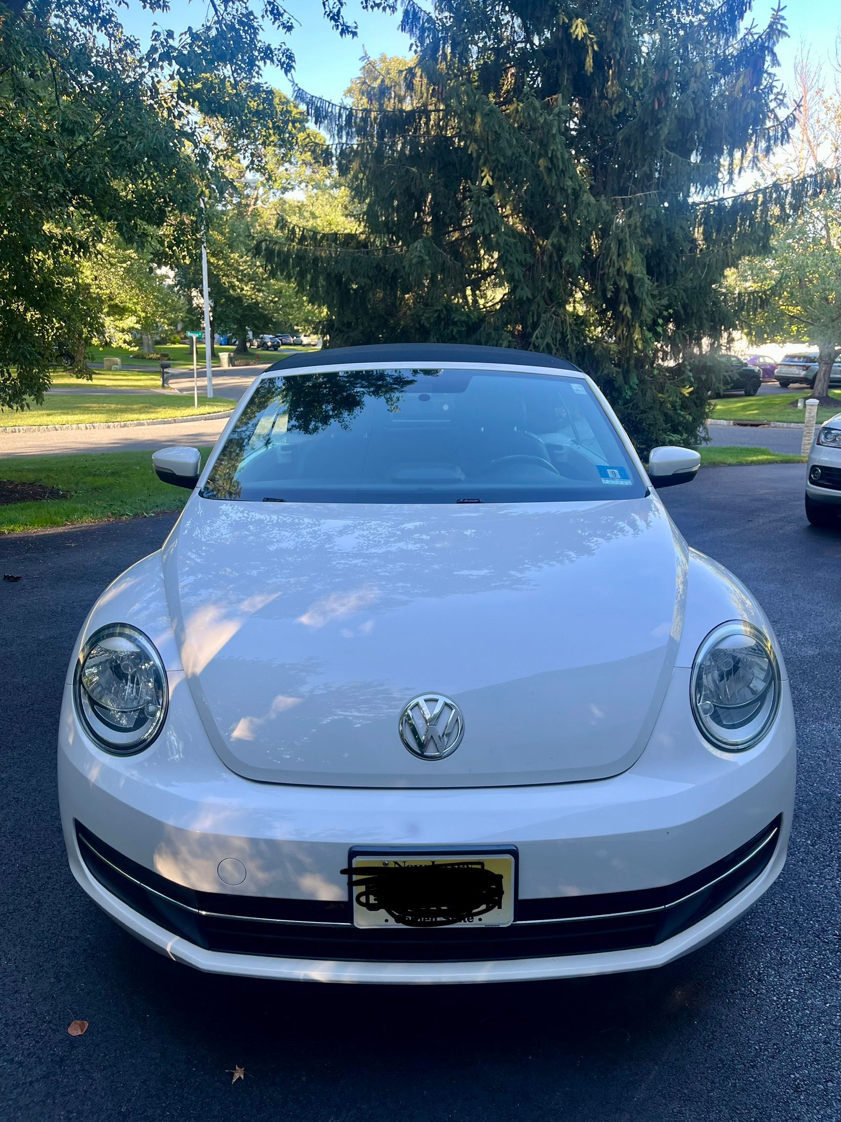 Used 2013 Volkswagen Beetle TDI FWD image 4