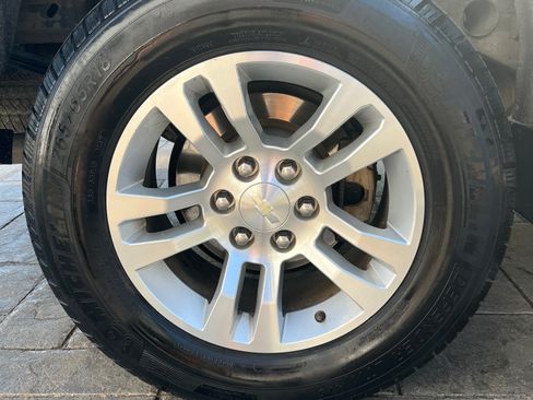 Used 2015 Chevrolet Silverado 1500 LTZ image 11