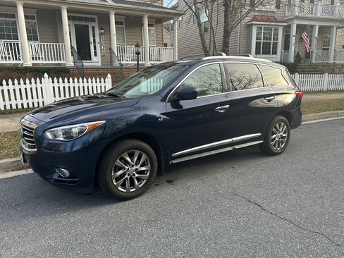 Used 2015 INFINITI QX60 AWD w/ Premium Plus Package image 16