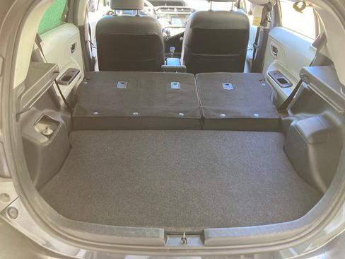 Used 2012 Toyota Prius C Four image 8