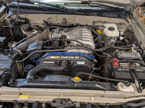 Used 2002 Toyota 4Runner SR5 image 15