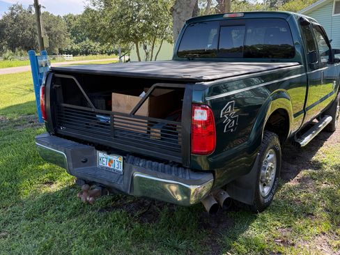 Used 2011 Ford F250 XLT w/ XLT Interior Pkg AWD/4WD image 6