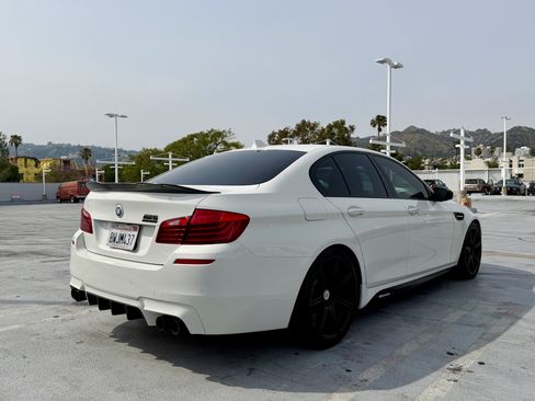Used 2014 BMW M5 image 5