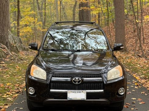 Used 2009 Toyota RAV4 Limited image 4