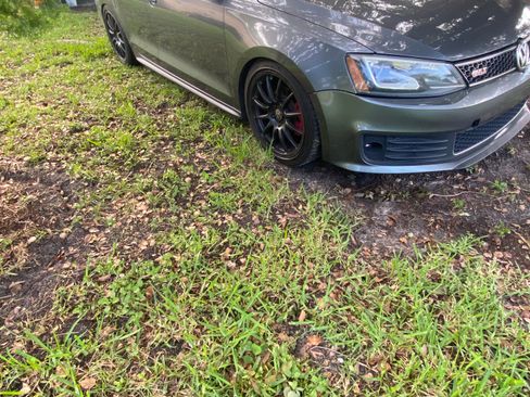 Used 2014 Volkswagen Jetta GLI Autobahn FWD image 6