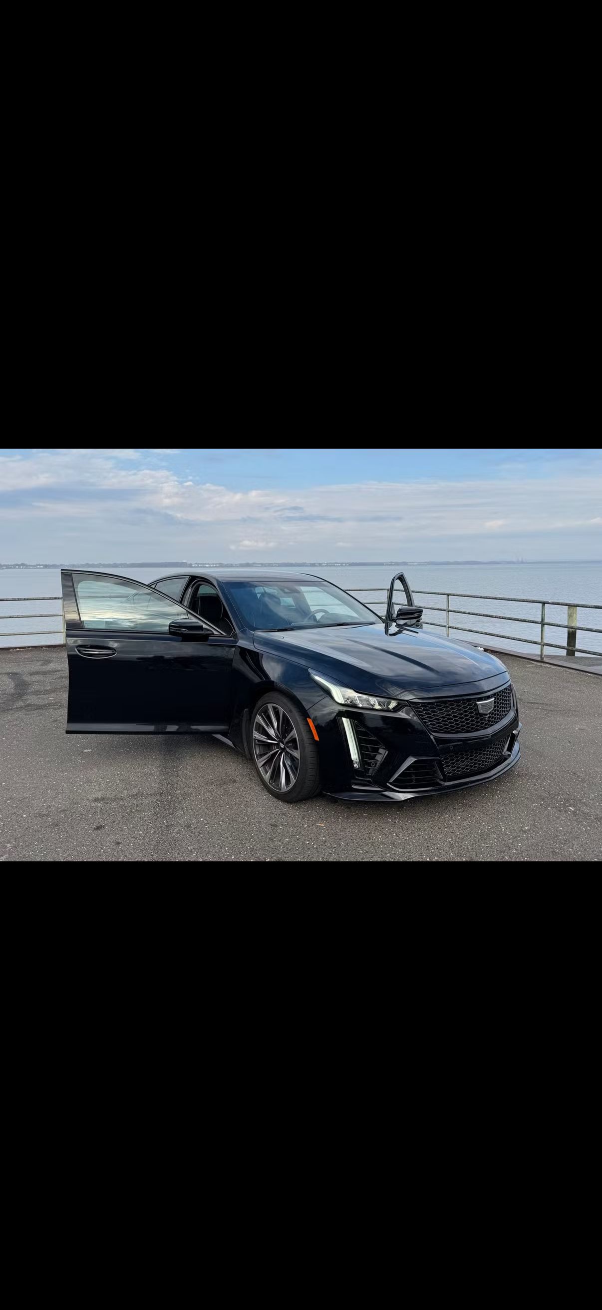 Used 2023 Cadillac CT5 V Blackwing RWD image 2