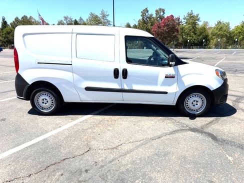 Used 2017 RAM ProMaster City Tradesman w/ Rear Back-up Camera Group FWD image 4