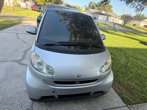 Used 2009 smart fortwo passion RWD image 4