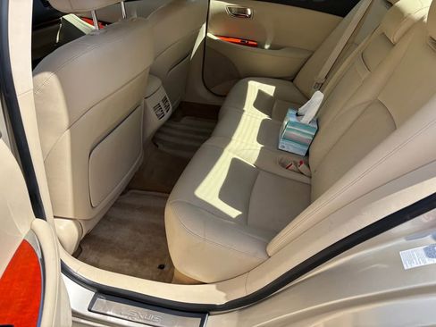 Used 2011 Lexus ES 350 image 8