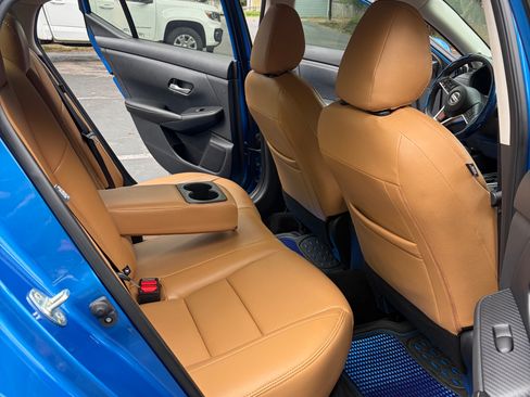 Used 2020 Nissan Sentra SV FWD image 8