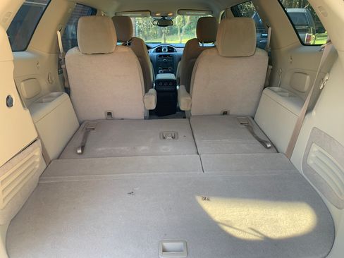 Used 2012 Buick Enclave FWD image 8