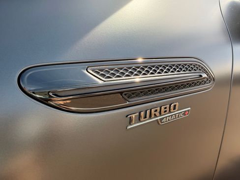 Used 2022 Mercedes-Benz AMG GT 53 image 8