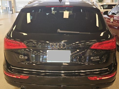Used 2016 Audi Q5 2.0T Premium Plus w/ Technology Package image 10