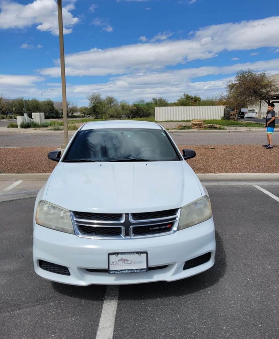 Used 2014 Dodge Avenger SE FWD image 4