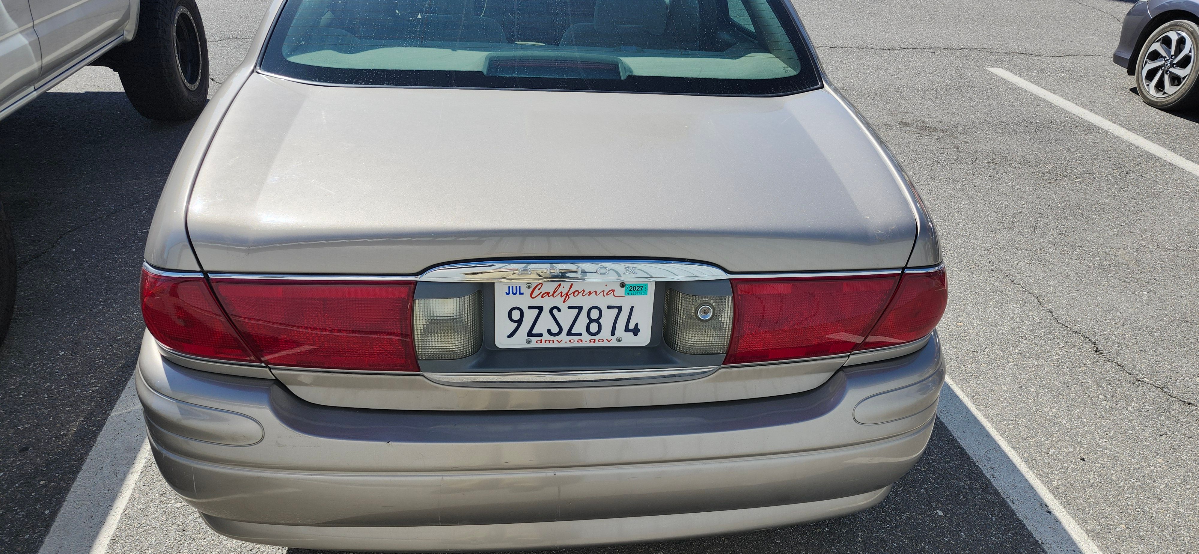 Used 2001 Buick Le Sabre Custom w/ Luxury Pkg FWD image 21