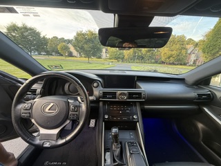 Used 2018 Lexus IS 300 F Sport w/ F Sport Package RWD image 4