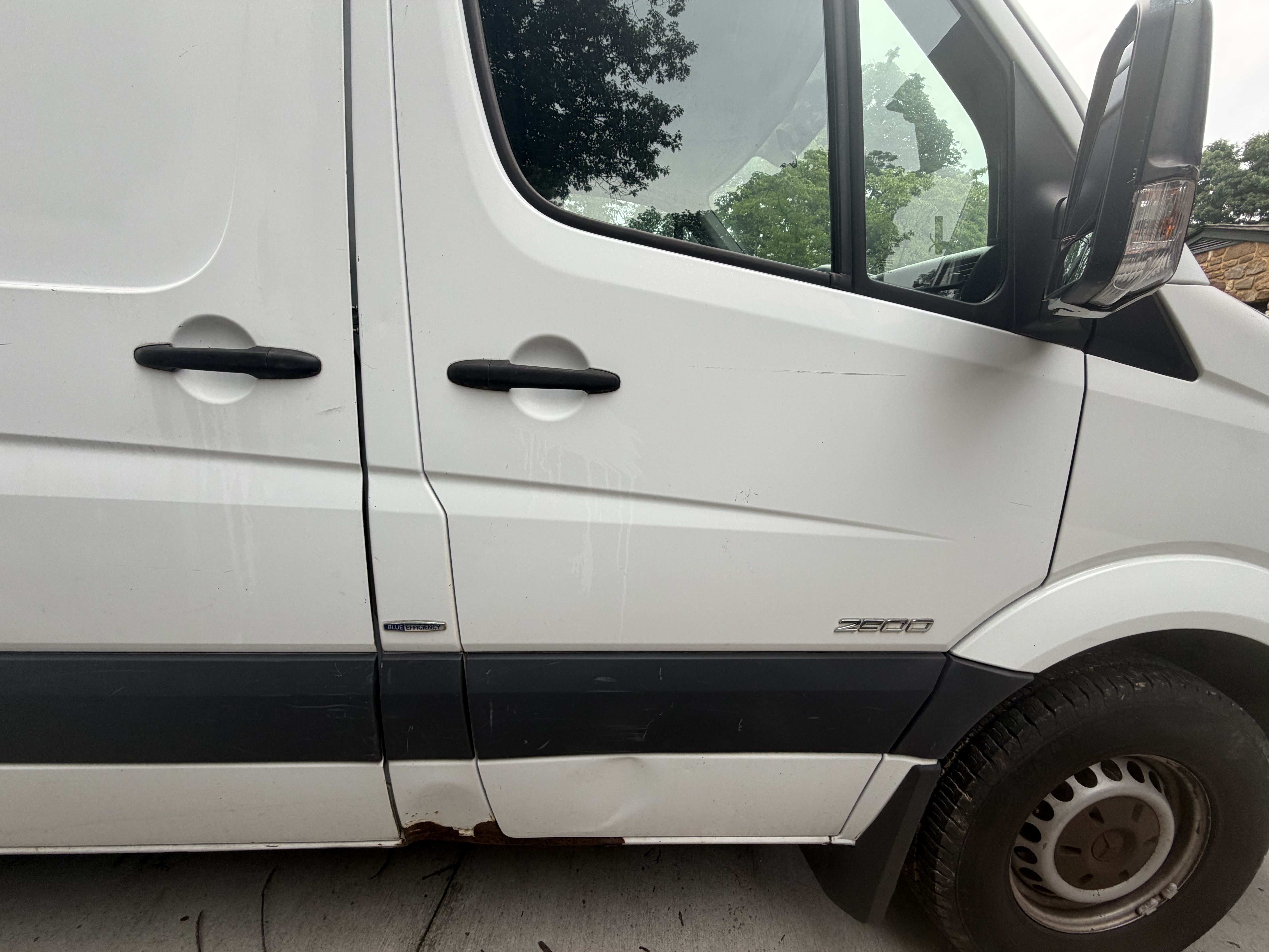 Used 2015 Mercedes-Benz Sprinter 2500 image 5