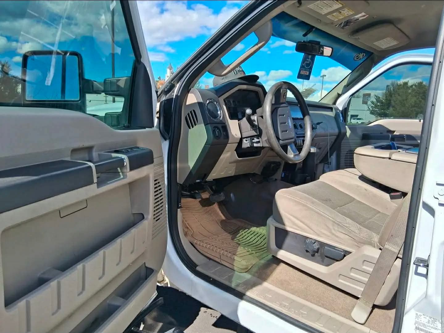 Used 2008 Ford F250 XLT AWD/4WD image 6
