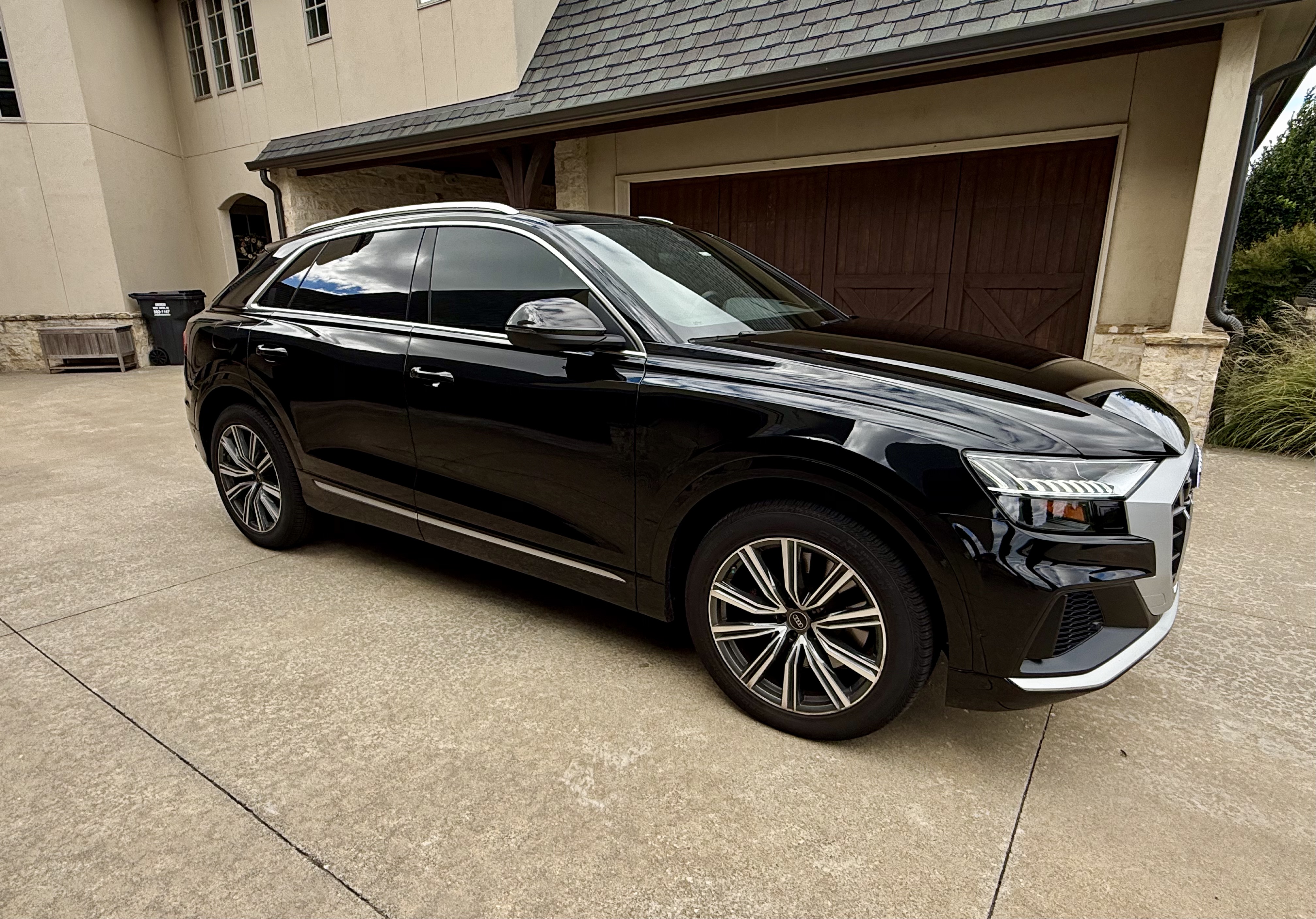 Used 2022 Audi SQ8 Prestige AWD/4WD image 11