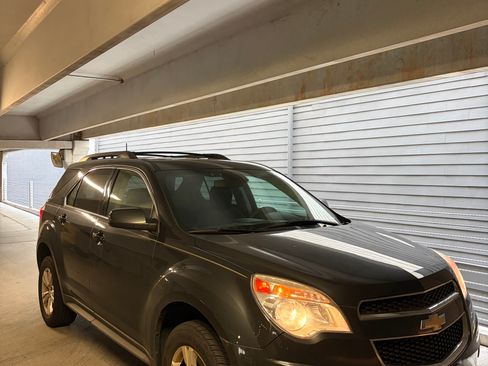 Used 2014 Chevrolet Equinox LT w/ Driver Convenience Package image 4