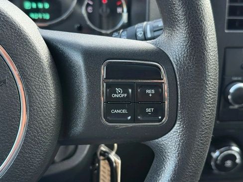 Used 2012 Jeep Liberty Sport w/ Popular Equipment Group image 7