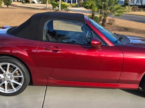 Used 2009 MAZDA MX-5 Miata Touring w/ Suspension Pkg image 5