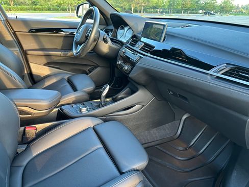 Used 2020 BMW X1 xDrive28i w/ Premium Package AWD/4WD image 6