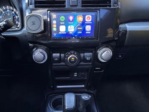 Used 2016 Toyota 4Runner Trail Premium image 22