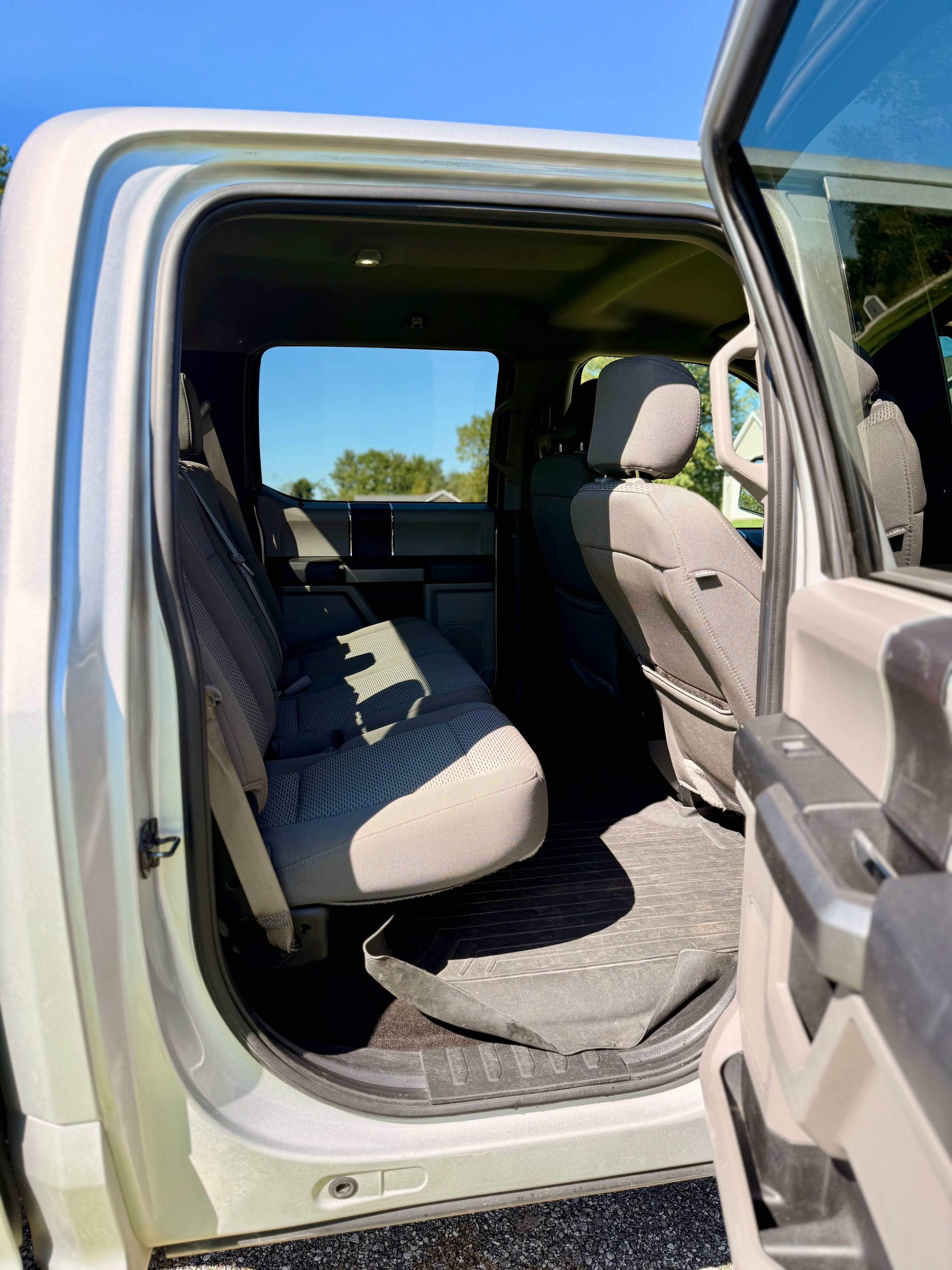 Used 2018 Ford F150 XLT AWD/4WD image 12