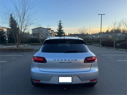 Used 2017 Porsche Macan GTS image 9