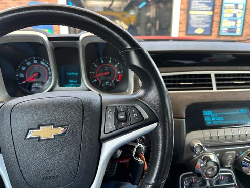 Used 2012 Chevrolet Camaro ZL1 RWD image 10