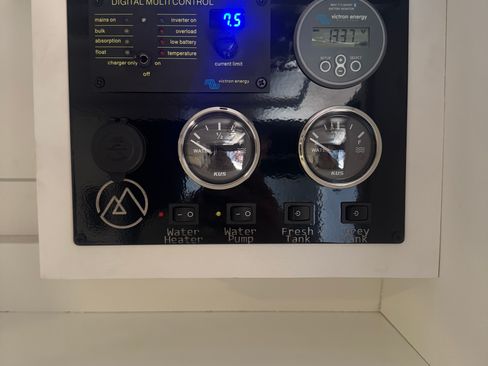 Used 2023 Mercedes-Benz Sprinter 2500 image 23