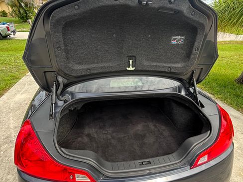 Used 2013 INFINITI G37 Journey w/ Premium Pkg RWD image 11