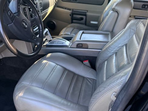 Used 2004 HUMMER H2 Luxury image 6