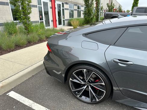 Used 2022 Audi RS 7 Sportback w/ Black Optic Package image 6