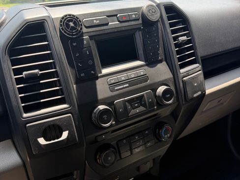 Used 2018 Ford F150 XL w/ Equipment Group 101A Mid RWD image 6