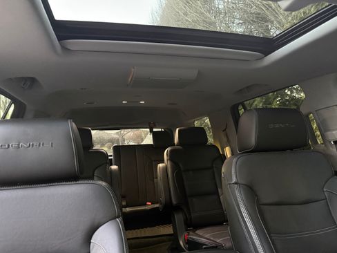 Used 2016 GMC Yukon Denali w/ Open Road Package image 4