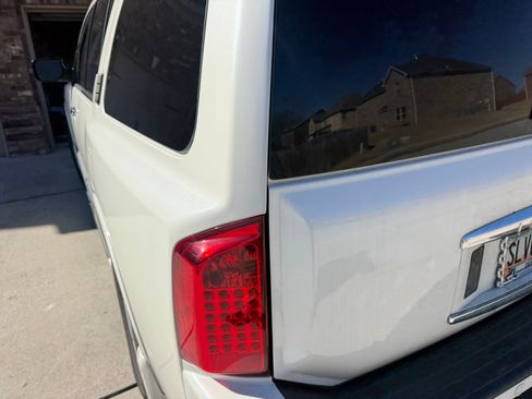 Used 2006 INFINITI QX56 4WD image 8