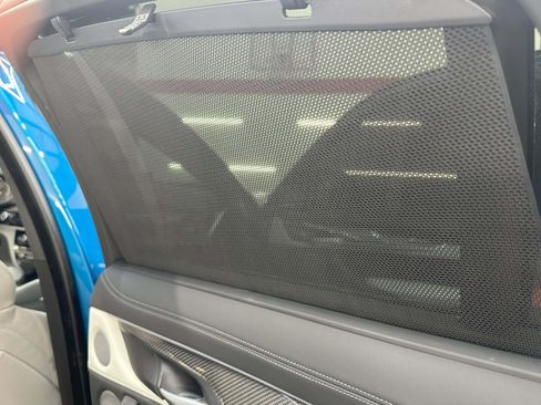 Used 2017 BMW X6 M image 22